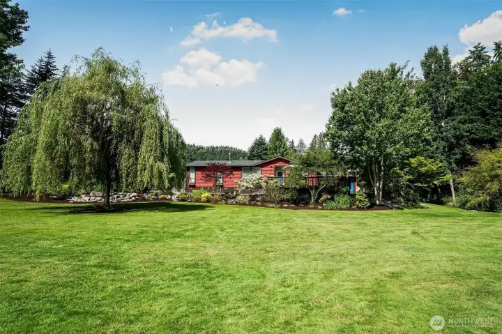 Beautiful Marlette home, upgraded throughout.