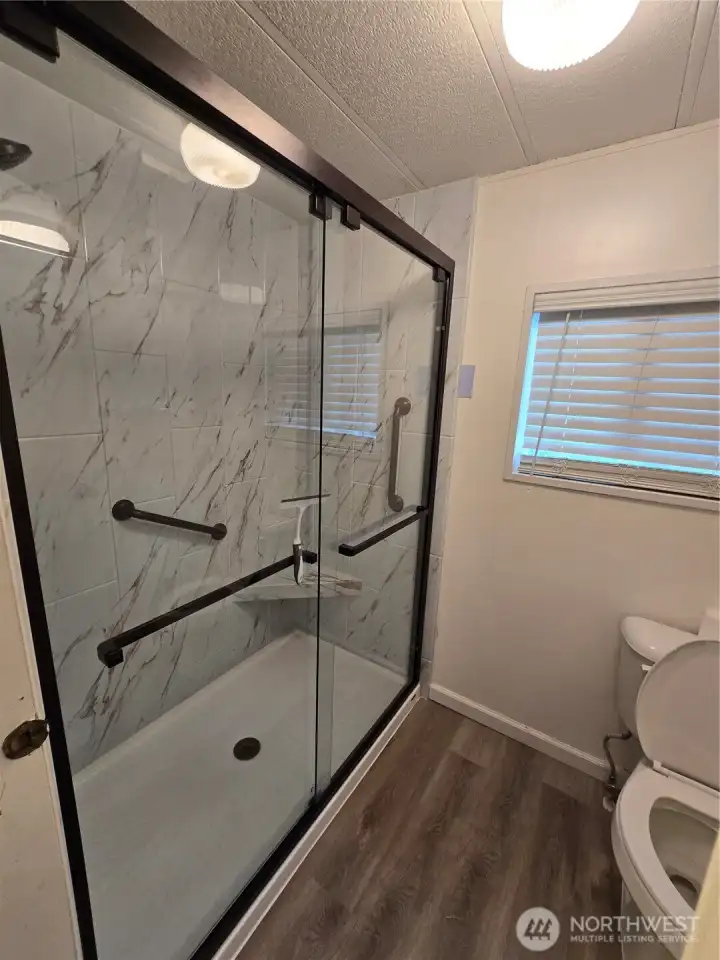 Fully remodeled 3/4 bath attached to primary Fully remodeled 3/4 bath attached to primary