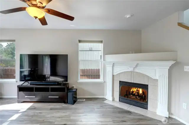 Gas fireplace for cozy nights!