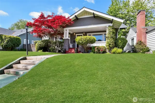 Beautiful Craftsman in a desirable location.
