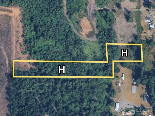 Overhead view with approximate boundaries in yellow.