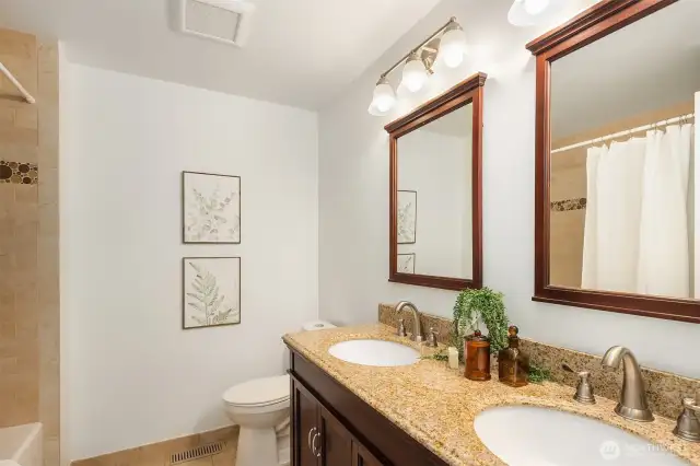 Upstairs hall bath