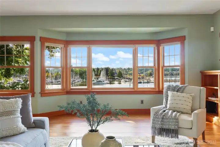 What a picturesque view of the everchanging scenery just outside the window.