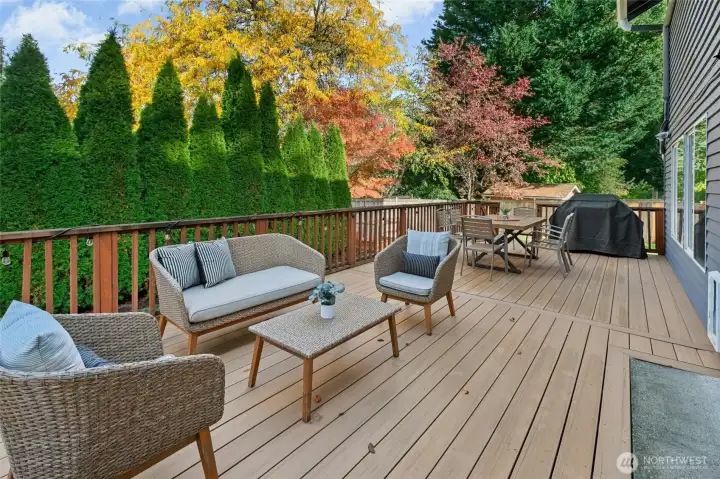 Close the gate to the yard to keep little ones in if you'd like.