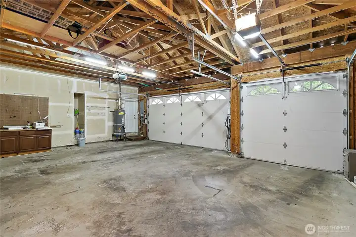 3 Car Garage