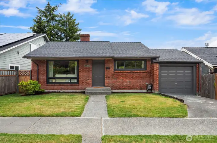 Move in ready with a 1 year old roof.