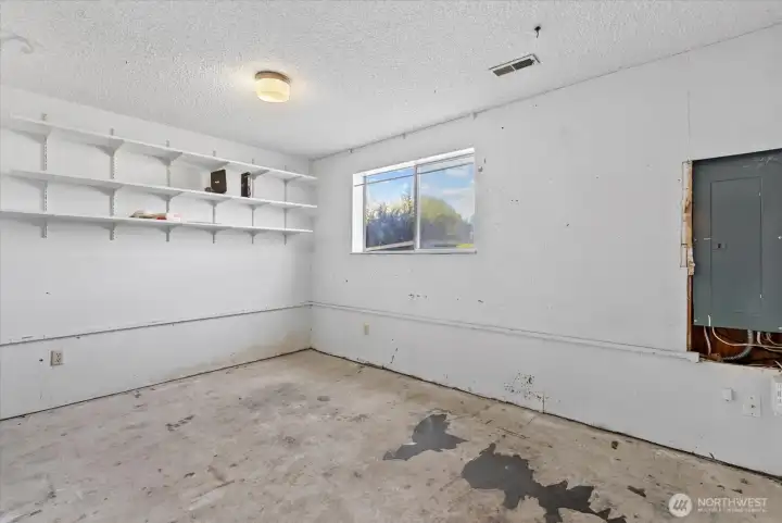 Lower level utility room