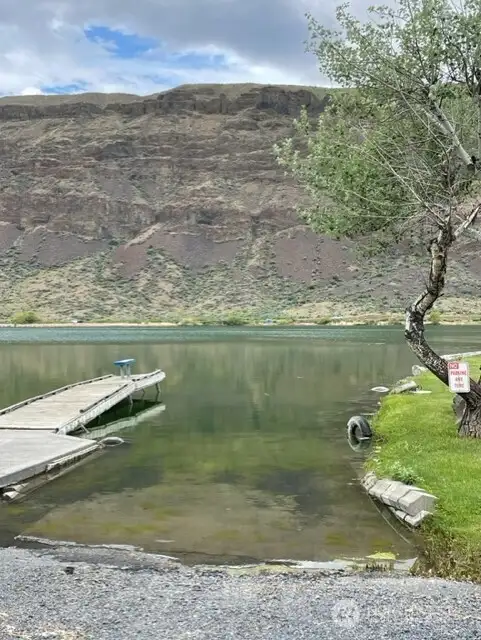 Private boat launch for homeowners.