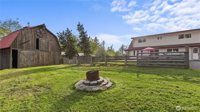 Firepit & Barn
