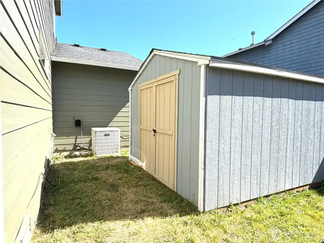 Large newer shed and AC unit