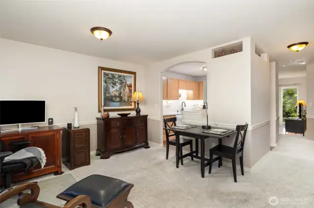 Living Room/Office Space