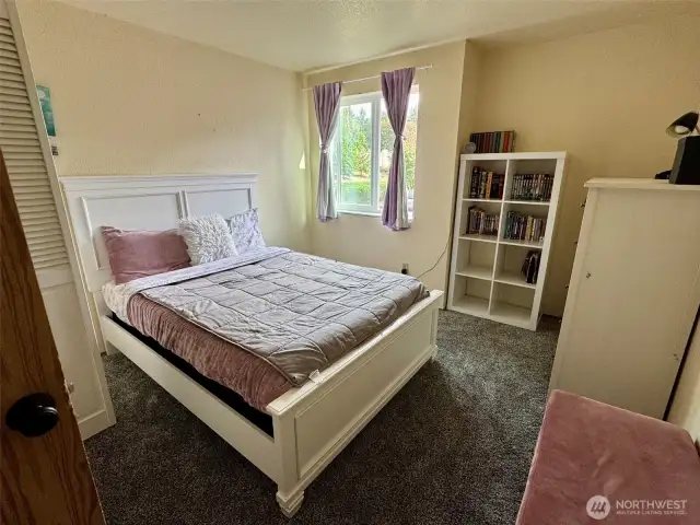 2nd bedroom, upper level.