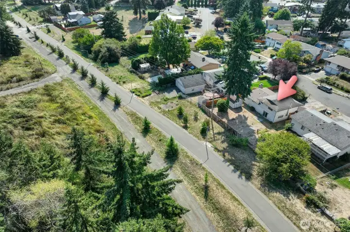 Rear Yard Access To Pipeline Trail