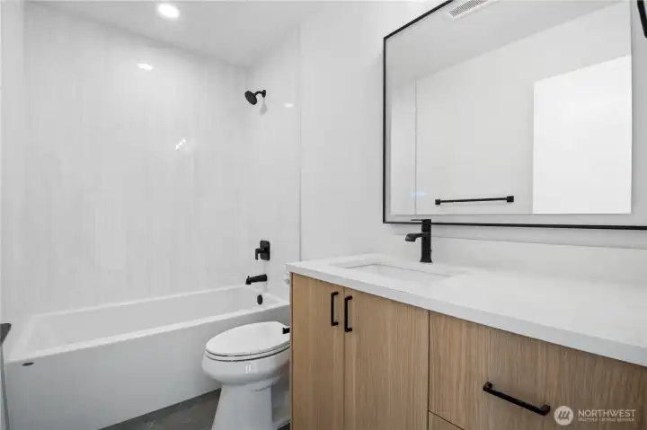 Lower Level Full Bath