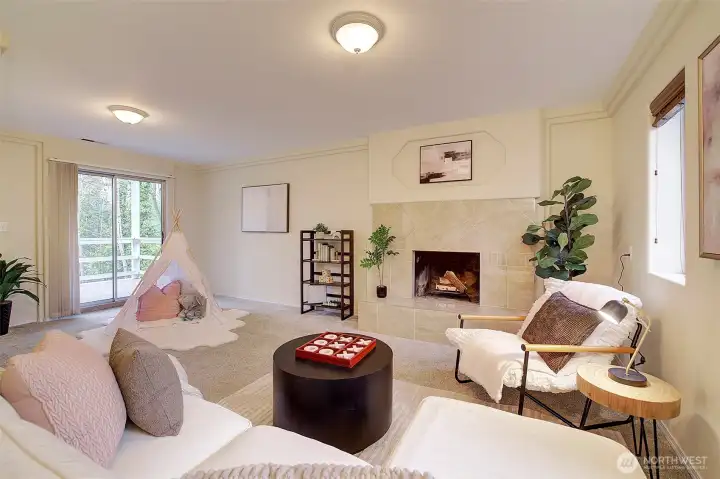 Rec room or 4th bedroom down.