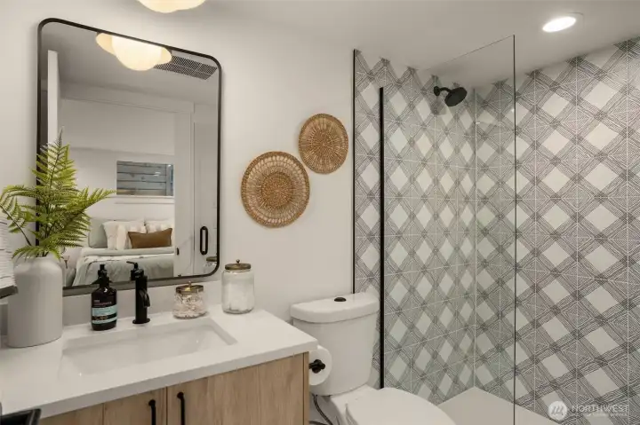 Lower level 3/4 bath