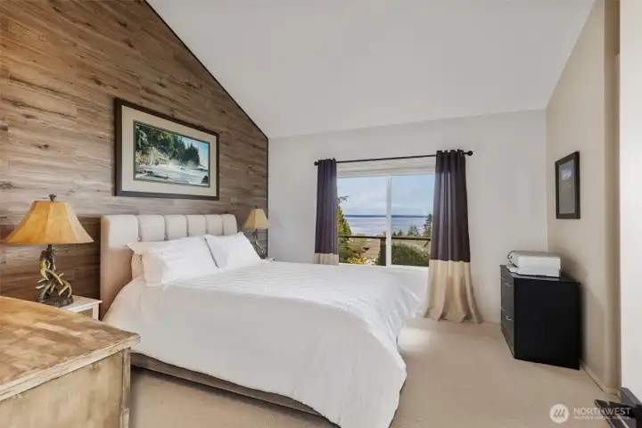2nd bedroom on the main floor with custom feature wall and that same stunning view!