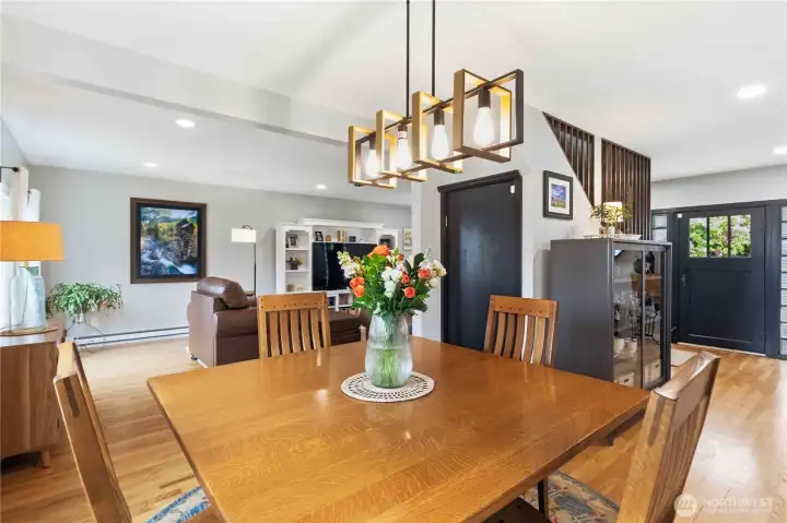 Dining Room with Natural Hardwood Floors Dining Room with Natural Hardwood Floors