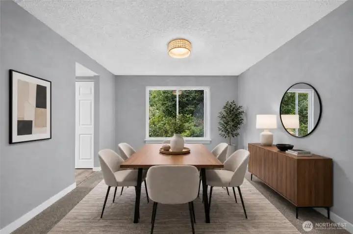 Dining Room (virtually staged)