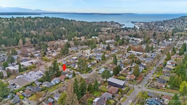Cozy up to your new Magnolia gem, close to parks, the Village and all that brings hope and health to your best life!