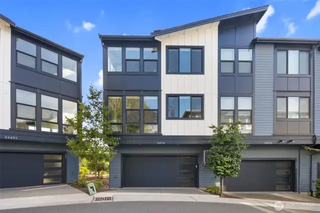 End Unit with 2 Car Garage