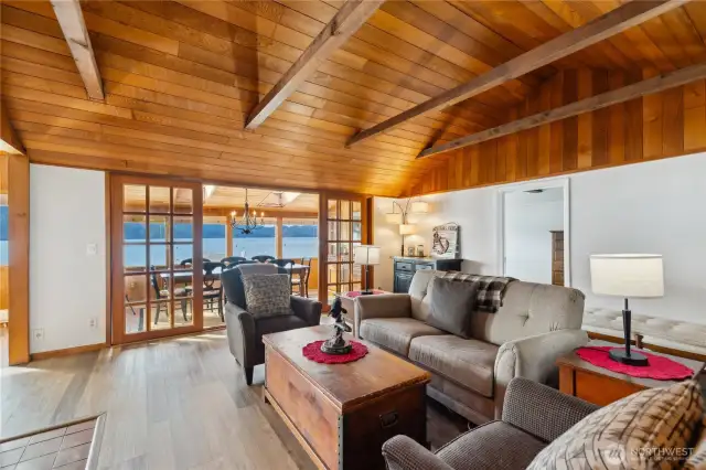 Dining room through french sliders.