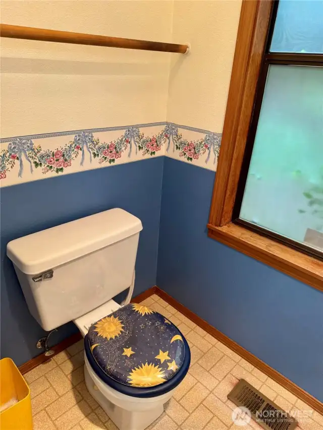 Toilet in 3/4 bath off primary bedroom!