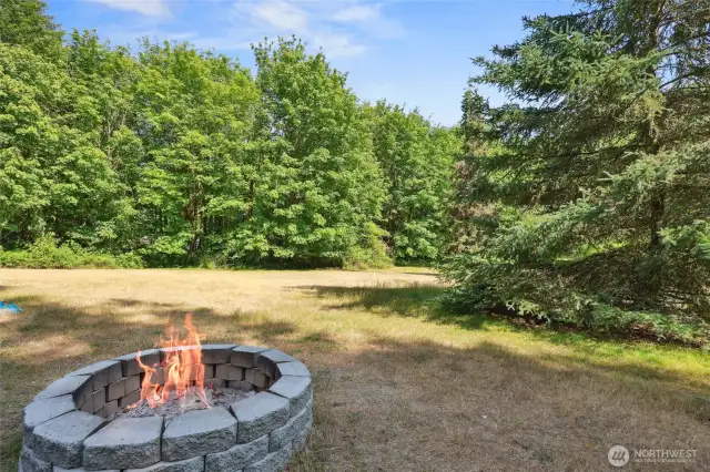 The trees provide a wonderful balance of shade and green to the open, sunny spaces.
