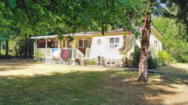 6321 is the first home you come to upon entry.