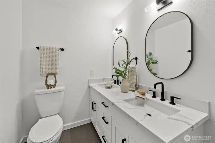 Dual Vanity