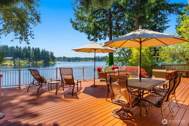 You can entertain a crowd on this fabulous deck overlooking the lake.  All furniture is included!