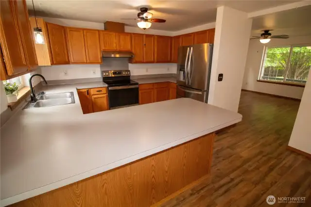The kitchen has TONS of storage and LOTS of counter space!