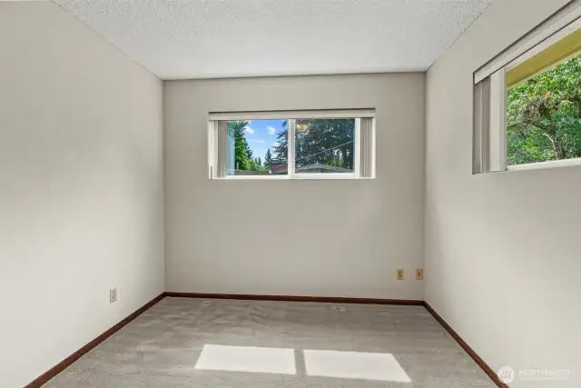 Bedroom 3 of 4