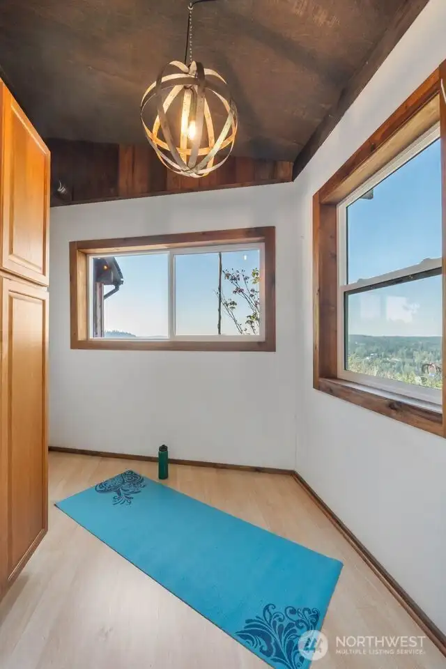Office space or work out room