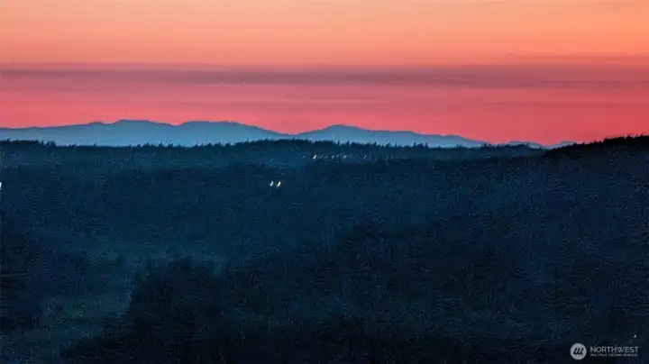 Yes, this is the sunset you could see every day from your kitchen window and back deck!!!
