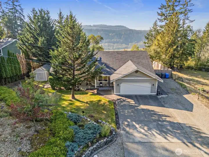 Welcome Home to your Beautiful Sunset Views