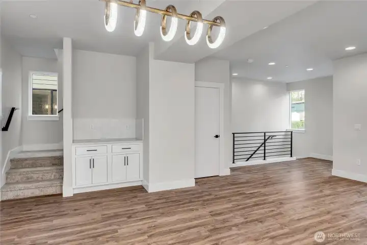 Spacious dining area off the kitchen with built in cabinets