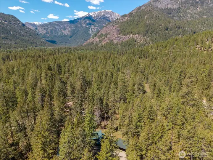 Great access to trails in a beautiful setting.