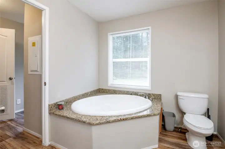 Soaking Tub Soaking Tub