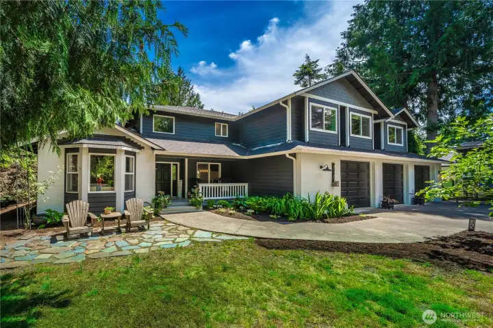 Private Oasis in the heart of Lake Wilderness and Lake Wilderness Golf Course! And within the Award-Winning Tahoma School District! Private Oasis in the heart of Lake Wilderness and Lake Wilderness Golf Course! And within the Award-Winning Tahoma School District!