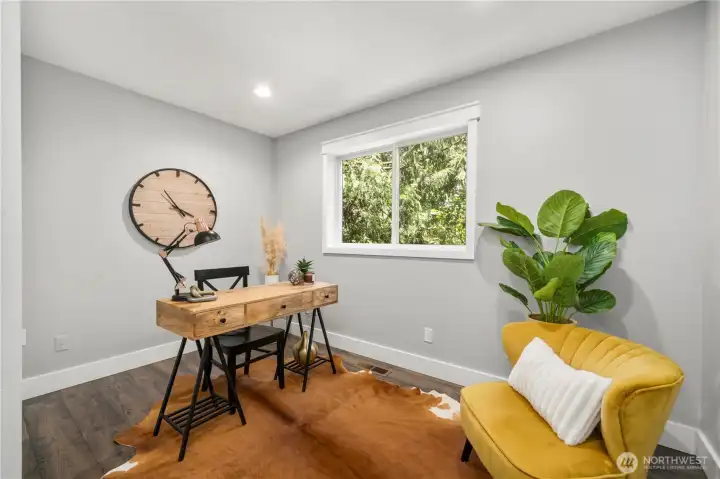 Main Level office is a must for those with an at-home commute. Main Level office is a must for those with an at-home commute.