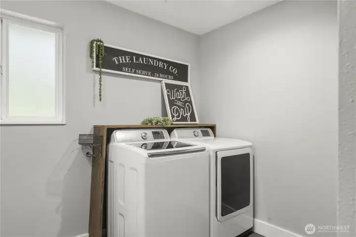 Upstairs laundry room addition for convenience to the four bedrooms Upstairs laundry room addition for convenience to the four bedrooms