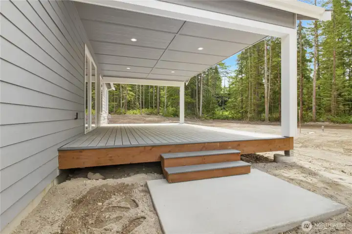 small landing patio is great for a safe Barbequing session this summer! small landing patio is great for a safe Barbequing session this summer!