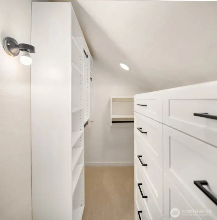 All three bedrooms upstairs have walk-in closets. All three bedrooms upstairs have walk-in closets.