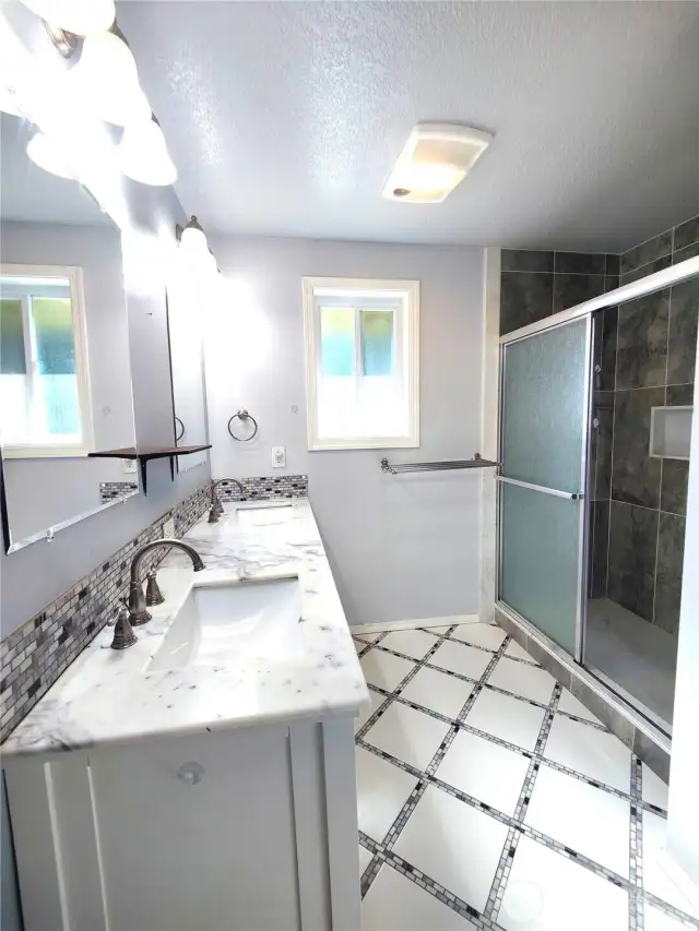 Upstairs bathroom