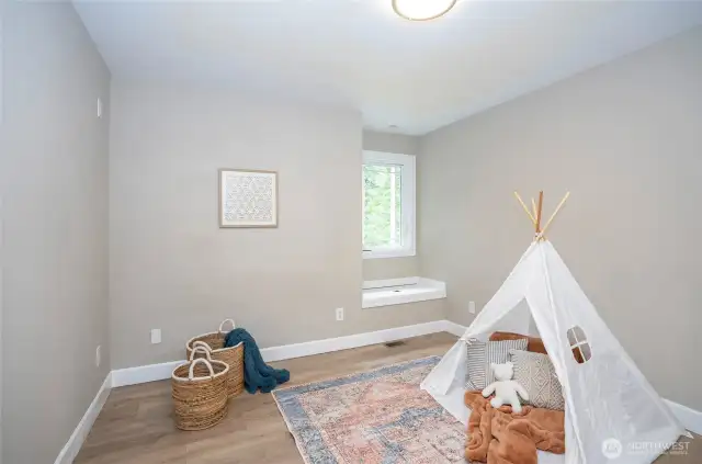 Bonus Room with Sunny Window Seat