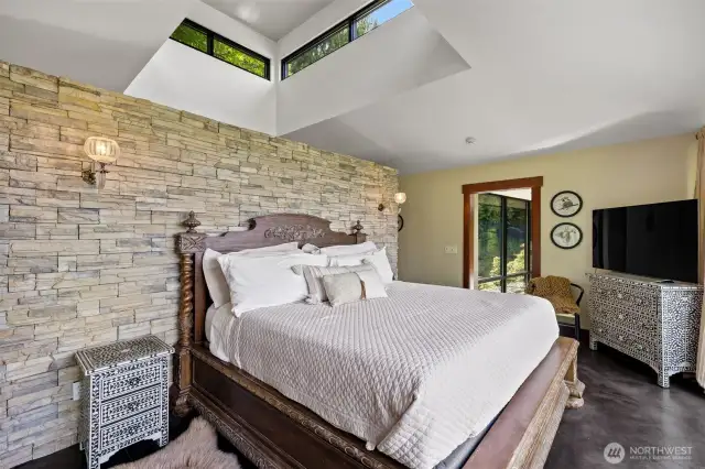 Clerestory windows above the bed area in the primary suite. Nice!