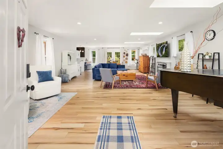 The Casa living rm