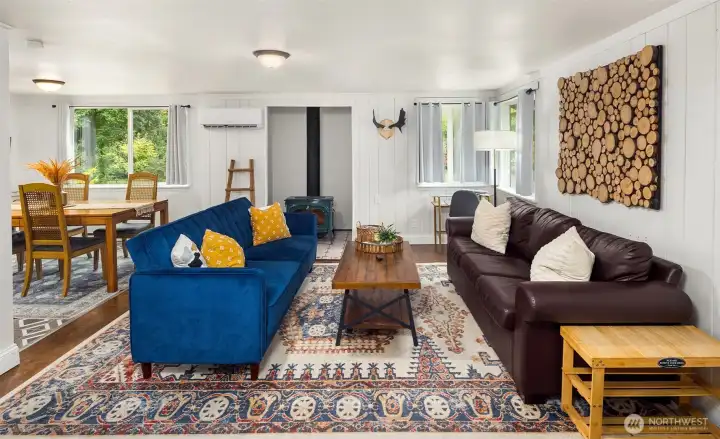 The Cabin living rm