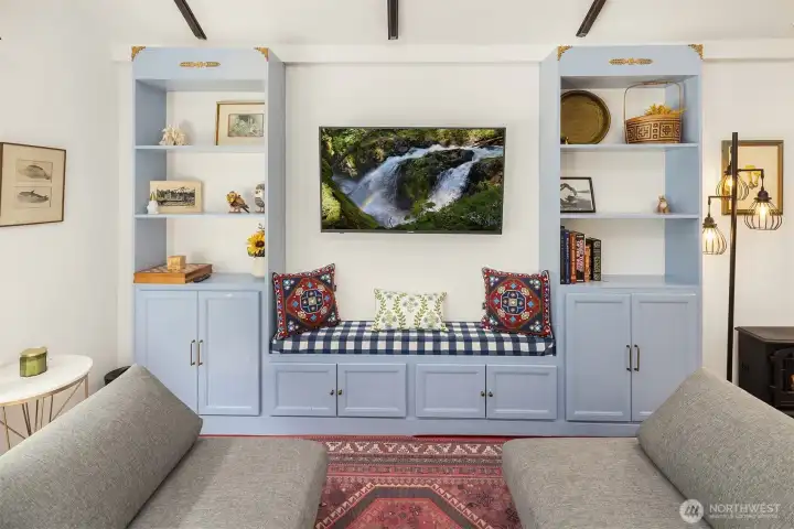 The Cottage living room